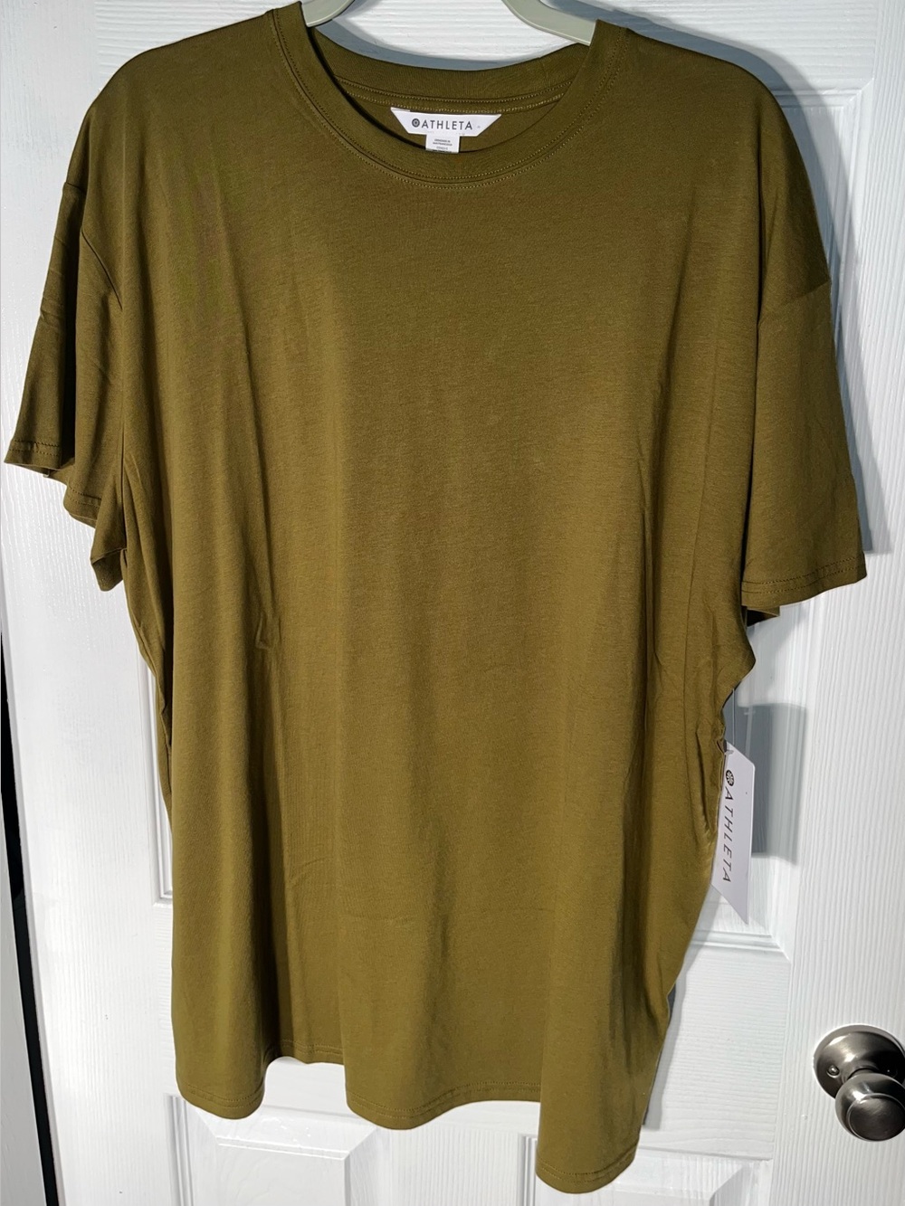 Women’s NWT Athleta True Cotton Tee Olive Green Size XL New With Tags
